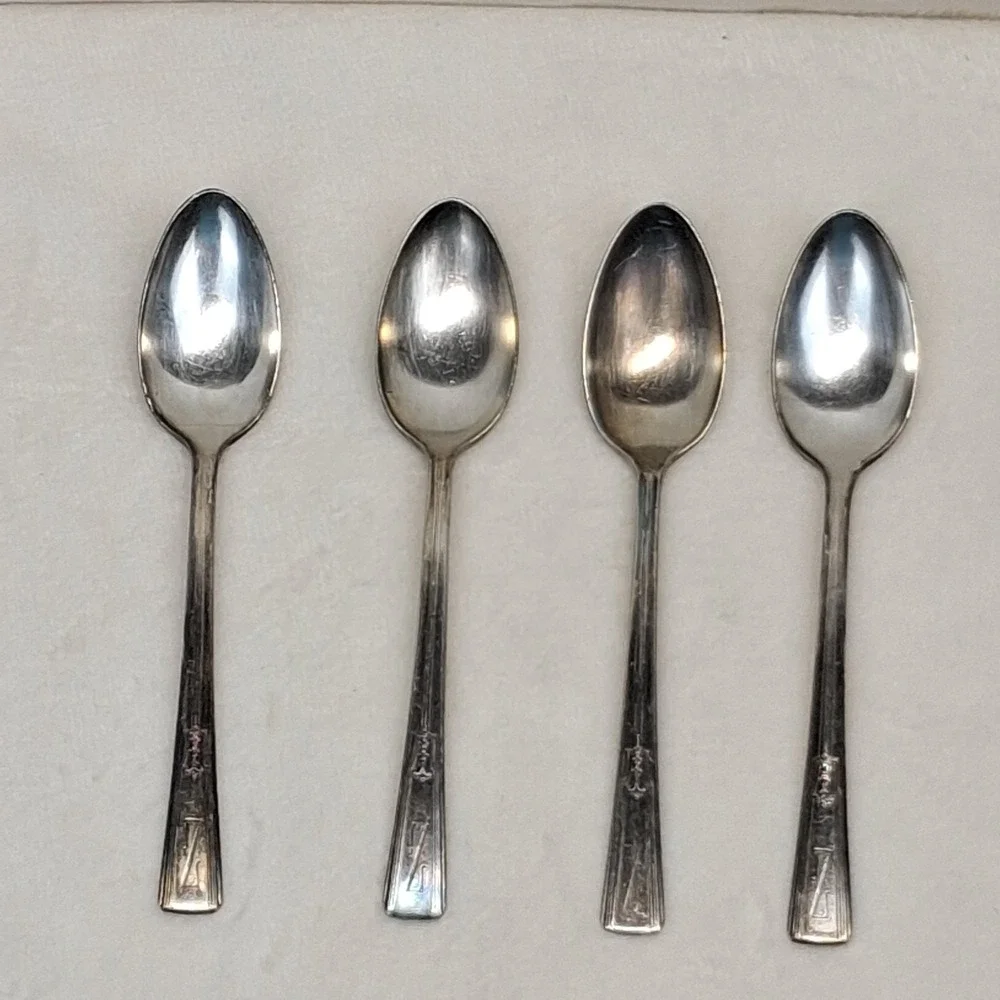 Vintage Silverware Spoons WM ROGERS MFG. CO EXTRA PLATE ORIGINAL ROGERS